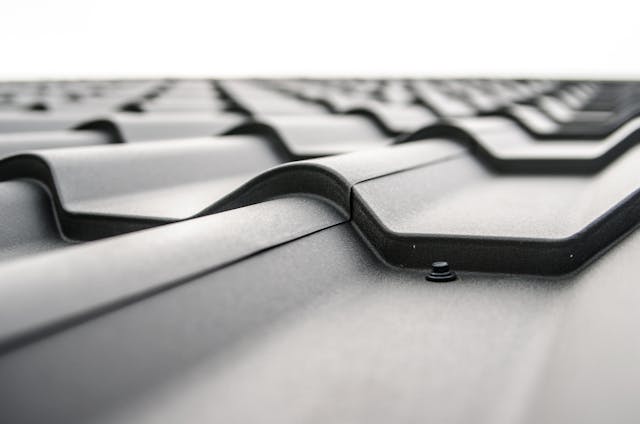 how to repair a roof leakage